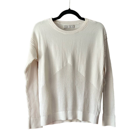 Abercrombie & Fitch Sweaters - Abercrombie & Fitch Women's Crewneck Pullover Sweater Long Sleeve Cream Size M